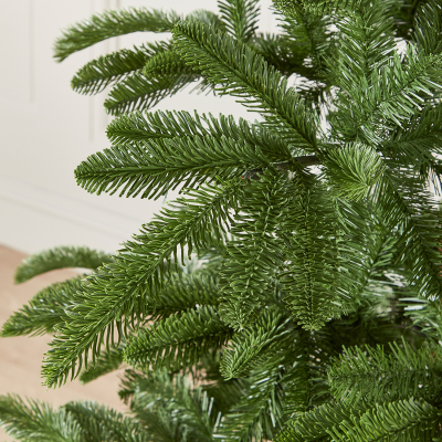 Nobilis Fir Green Classic Christmas Tree - 5ft / 150cm