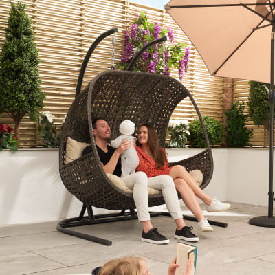 Rattan Double Suspended Lounging Egg Chair in Brown Rattan