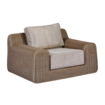 Luxor Rattan Lounging Armchair in Willow