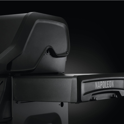Napoleon Rogue® Phantom Black 3-Burner Gas BBQ - RSE 425 LPG