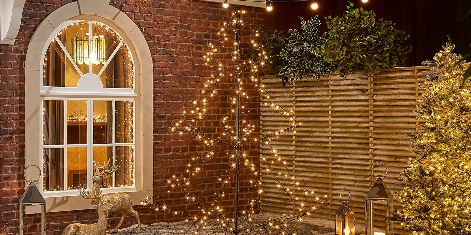 Outdoor LED Christmas Trees - This Year’s On-Trend Christmas Decoration